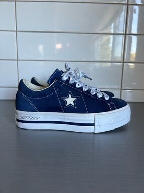 Converse Low-Top Navy Platform Mademe One Star Sneakers
